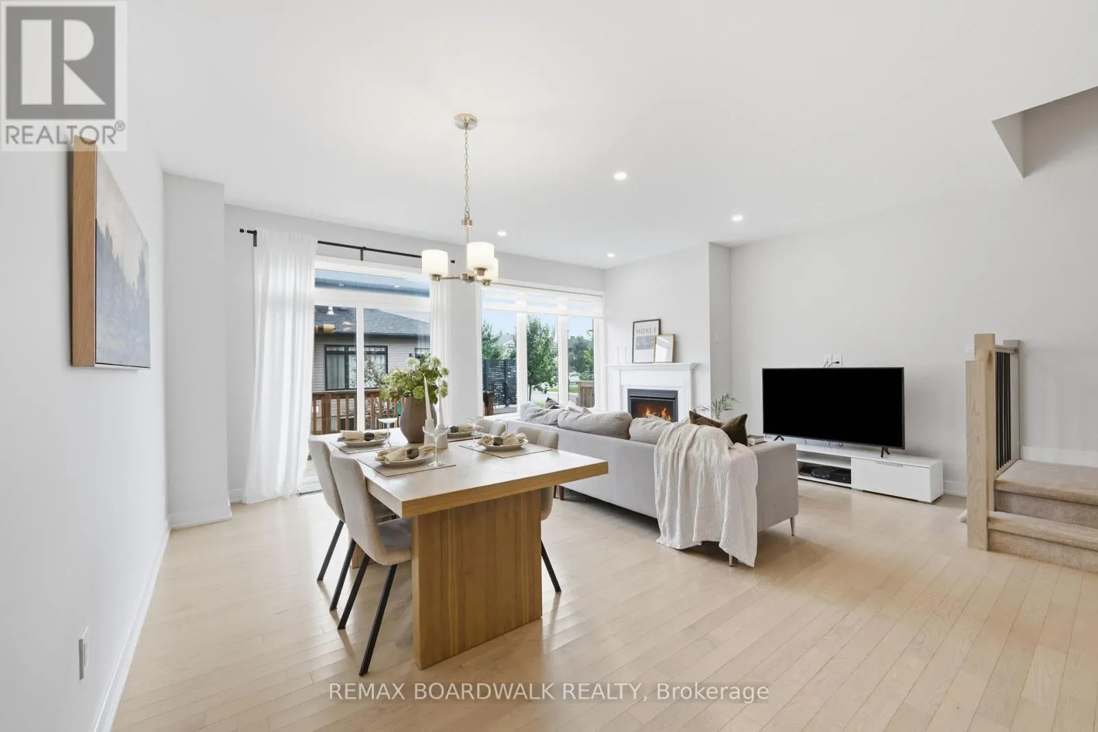 5 MORRALL COURT