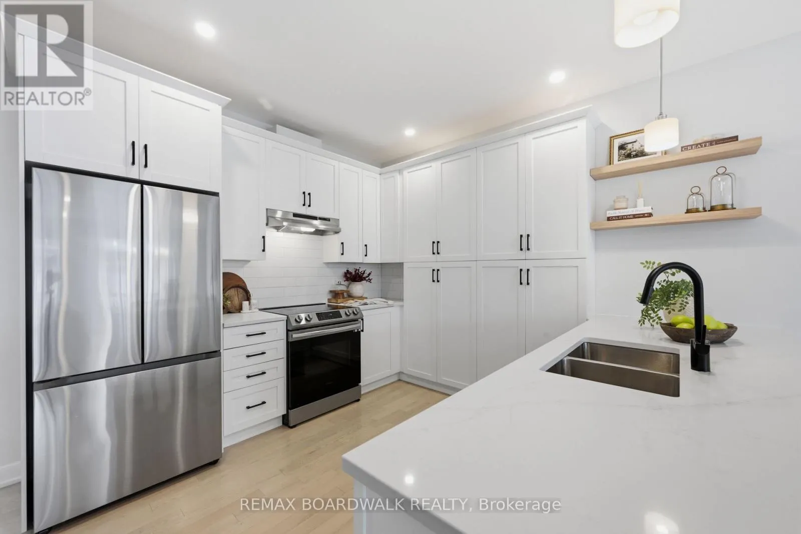 5 MORRALL COURT