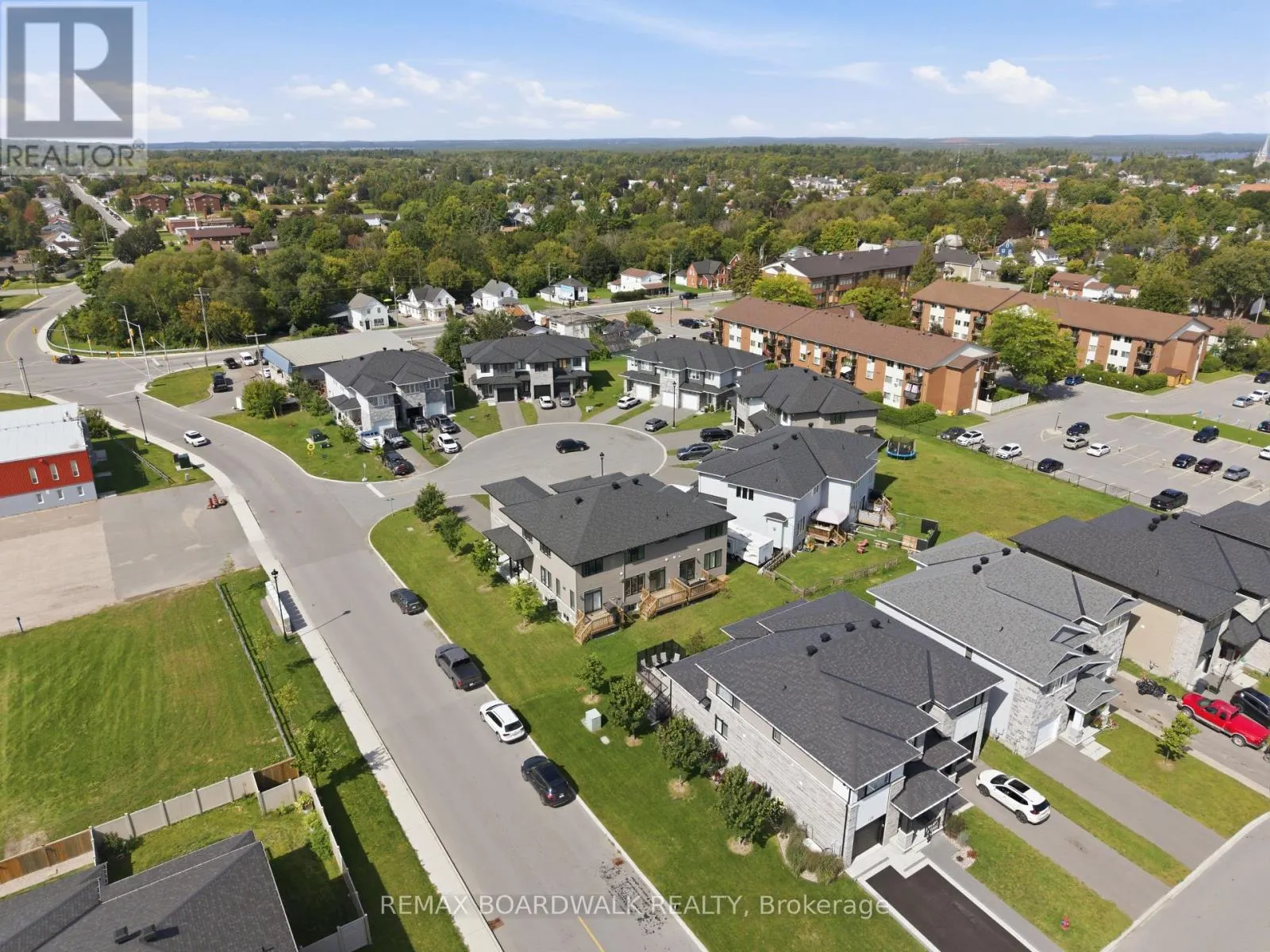 5 MORRALL COURT