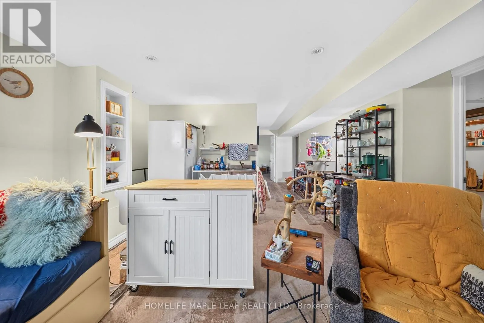 6 MERGL DRIVE
