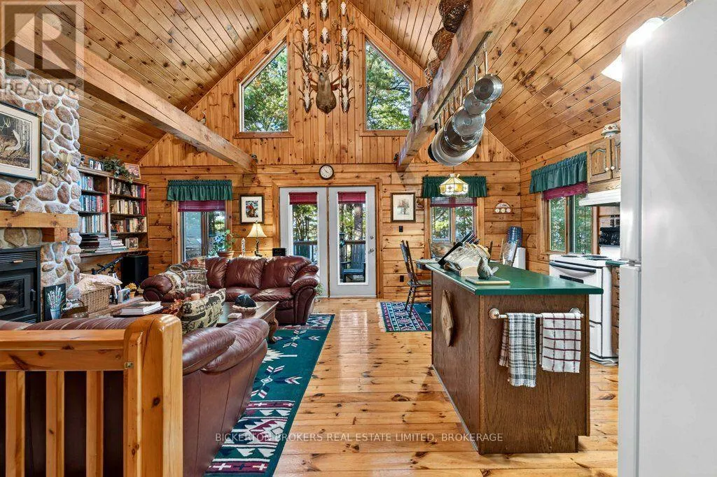 924 BLUE RUN LANE