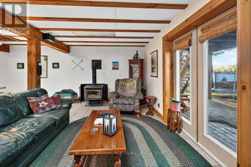 924 BLUE RUN LANE