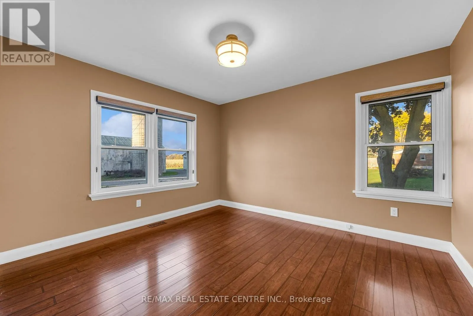 2347 GUYATT ROAD