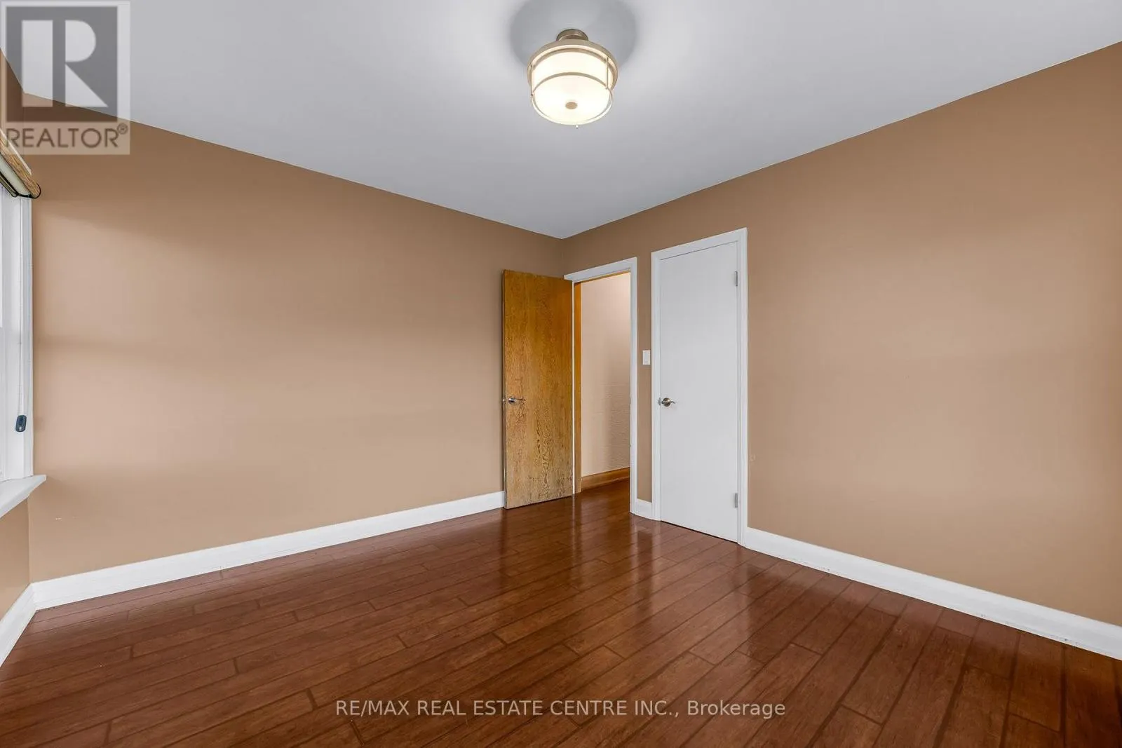 2347 GUYATT ROAD
