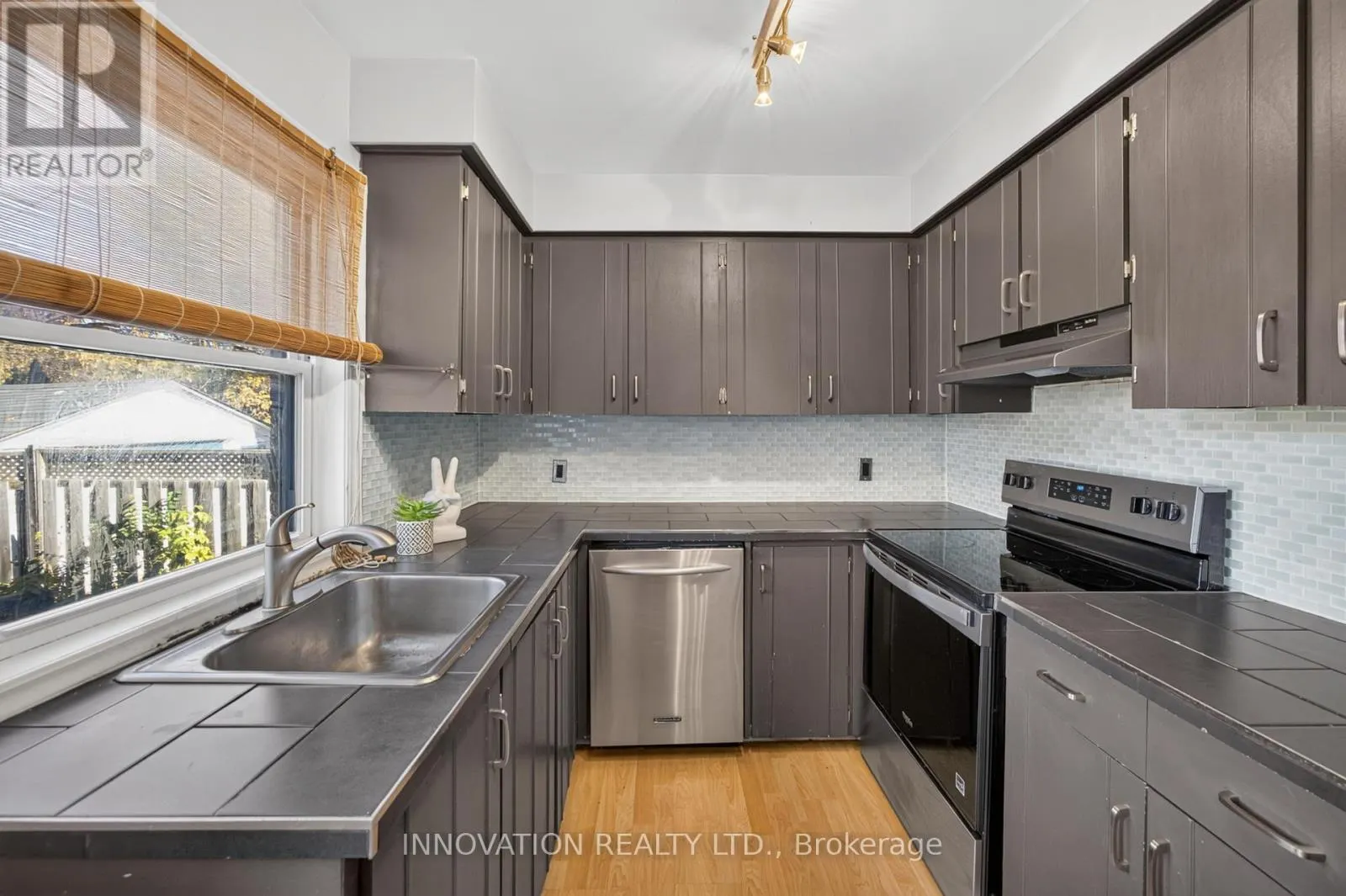 323 DONALD STREET