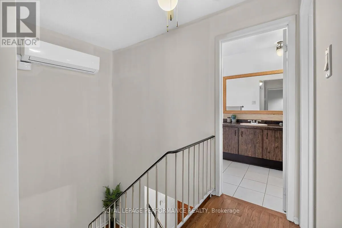 23 - 52 COMPATA WAY
