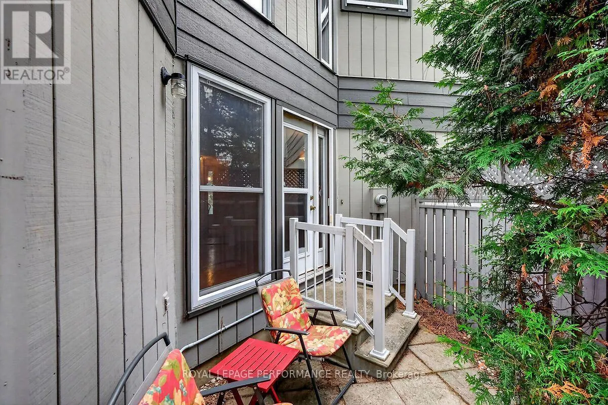 23 - 52 COMPATA WAY