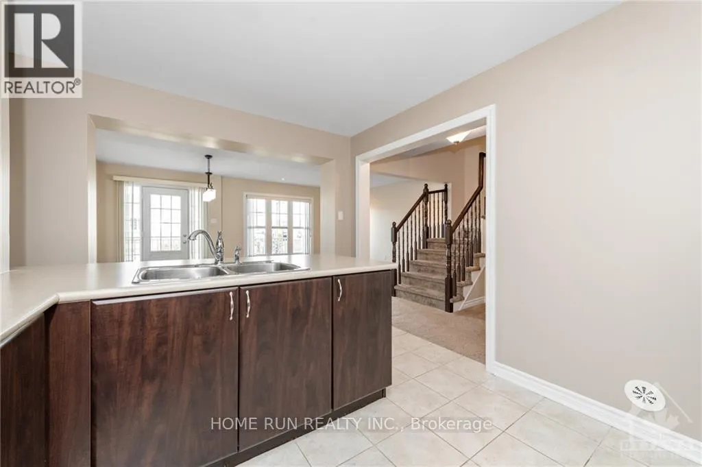 102 SUNSHINE CRESCENT
