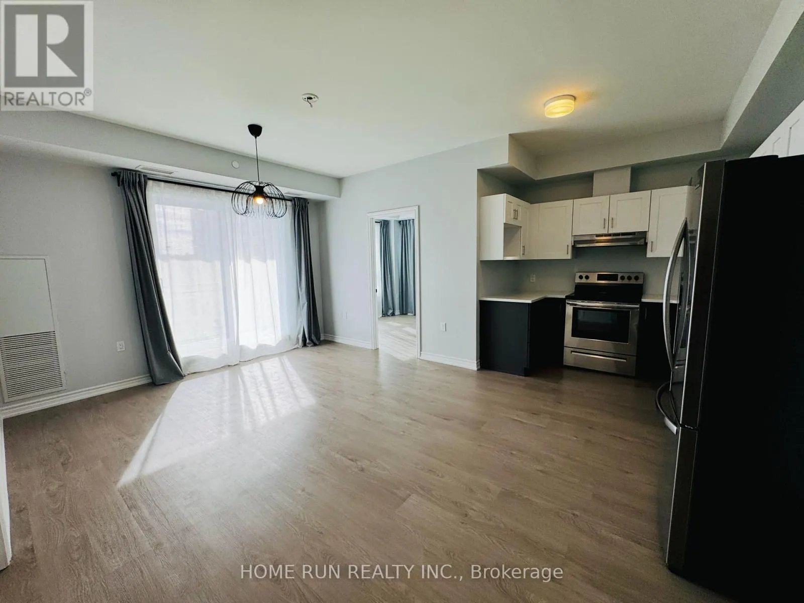 320 - 1350 HEMLOCK ROAD