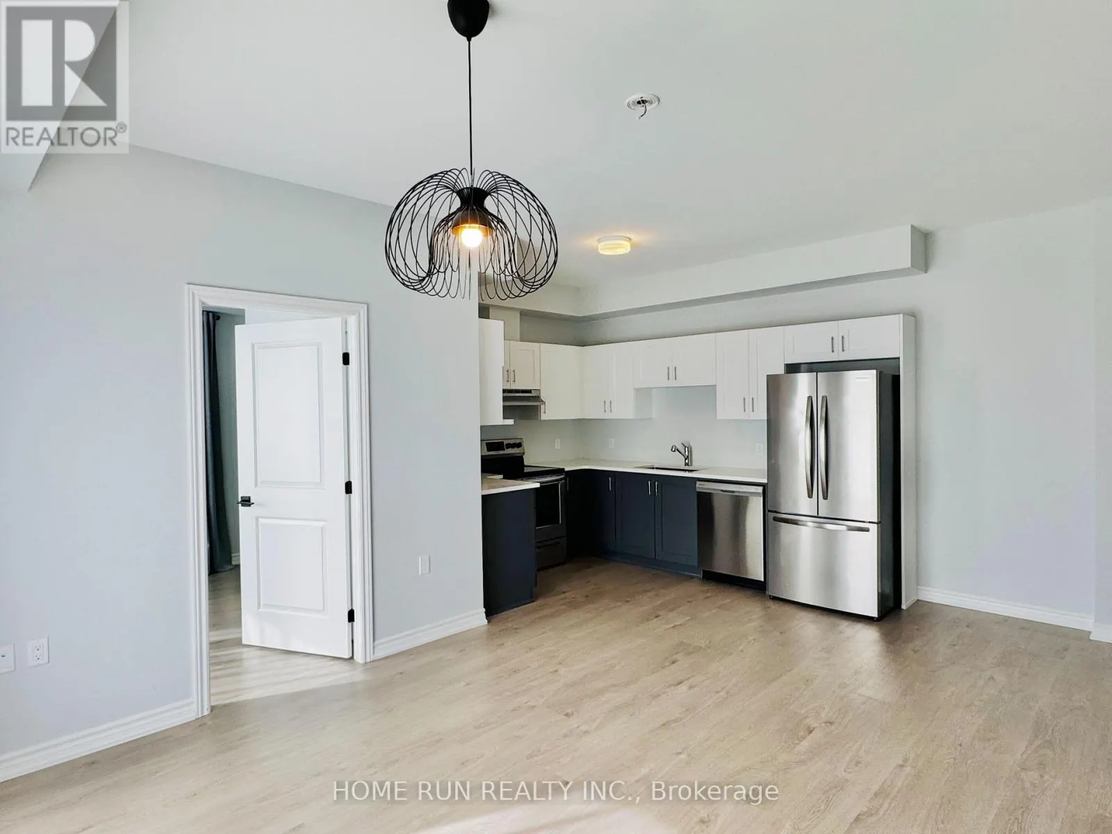 320 - 1350 HEMLOCK ROAD