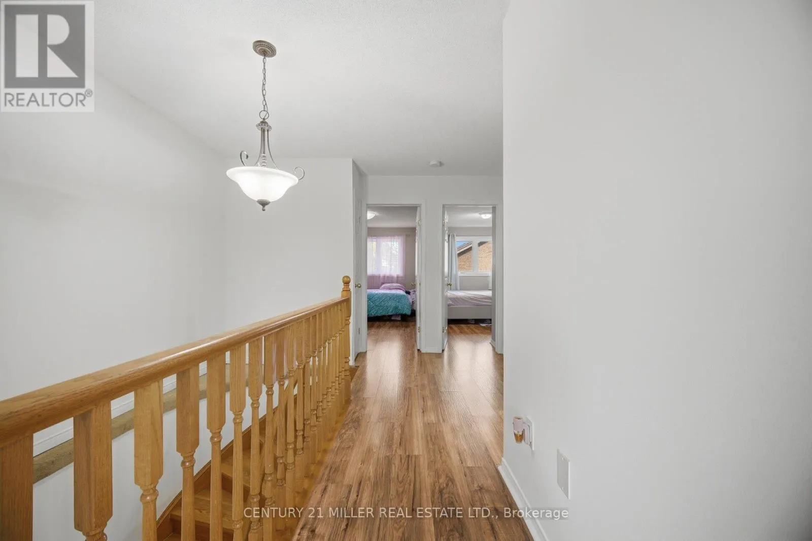 23 - 1809 UPPER WENTWORTH STREET