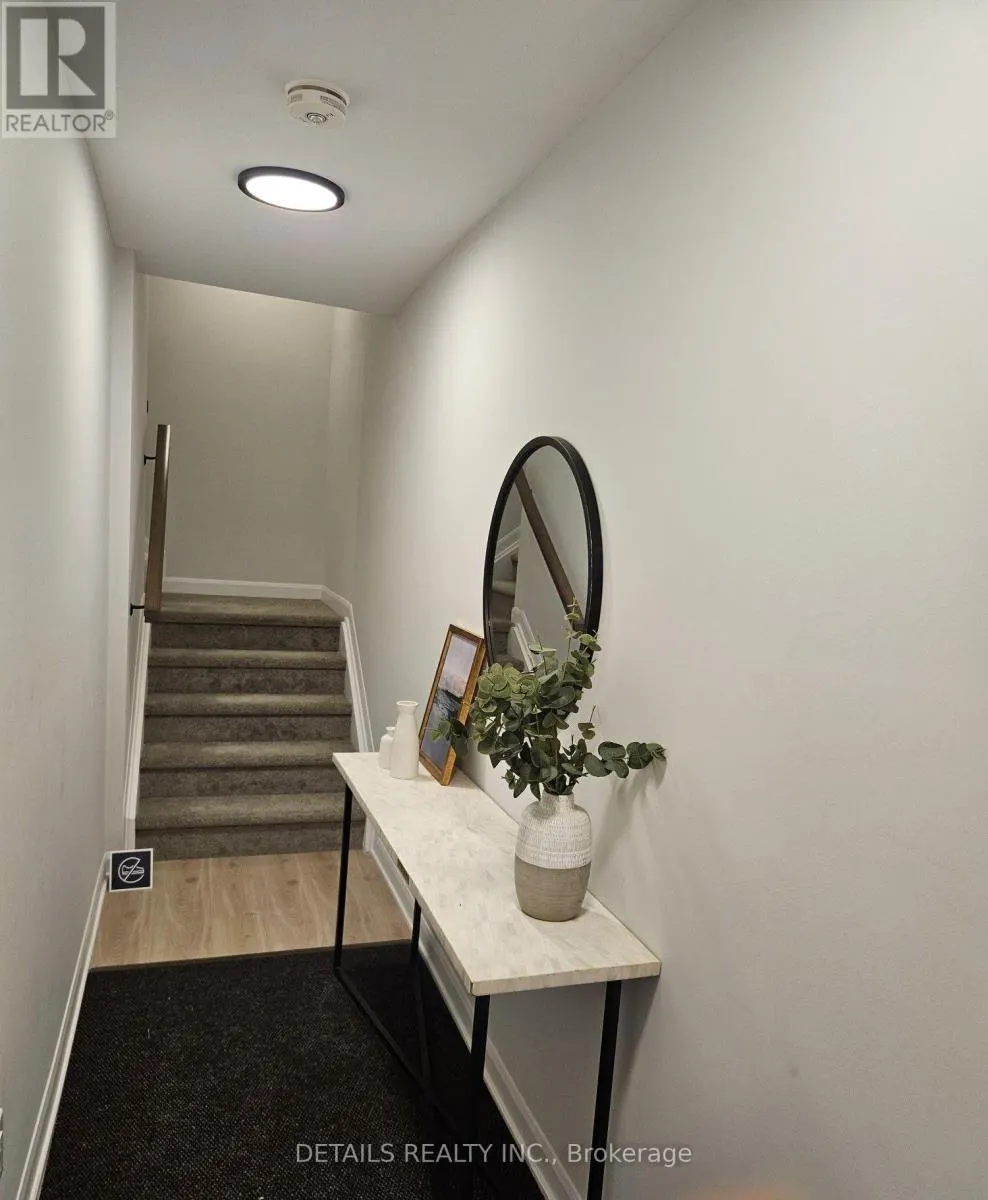 19 - 201 GLENROY GILBERT DRIVE