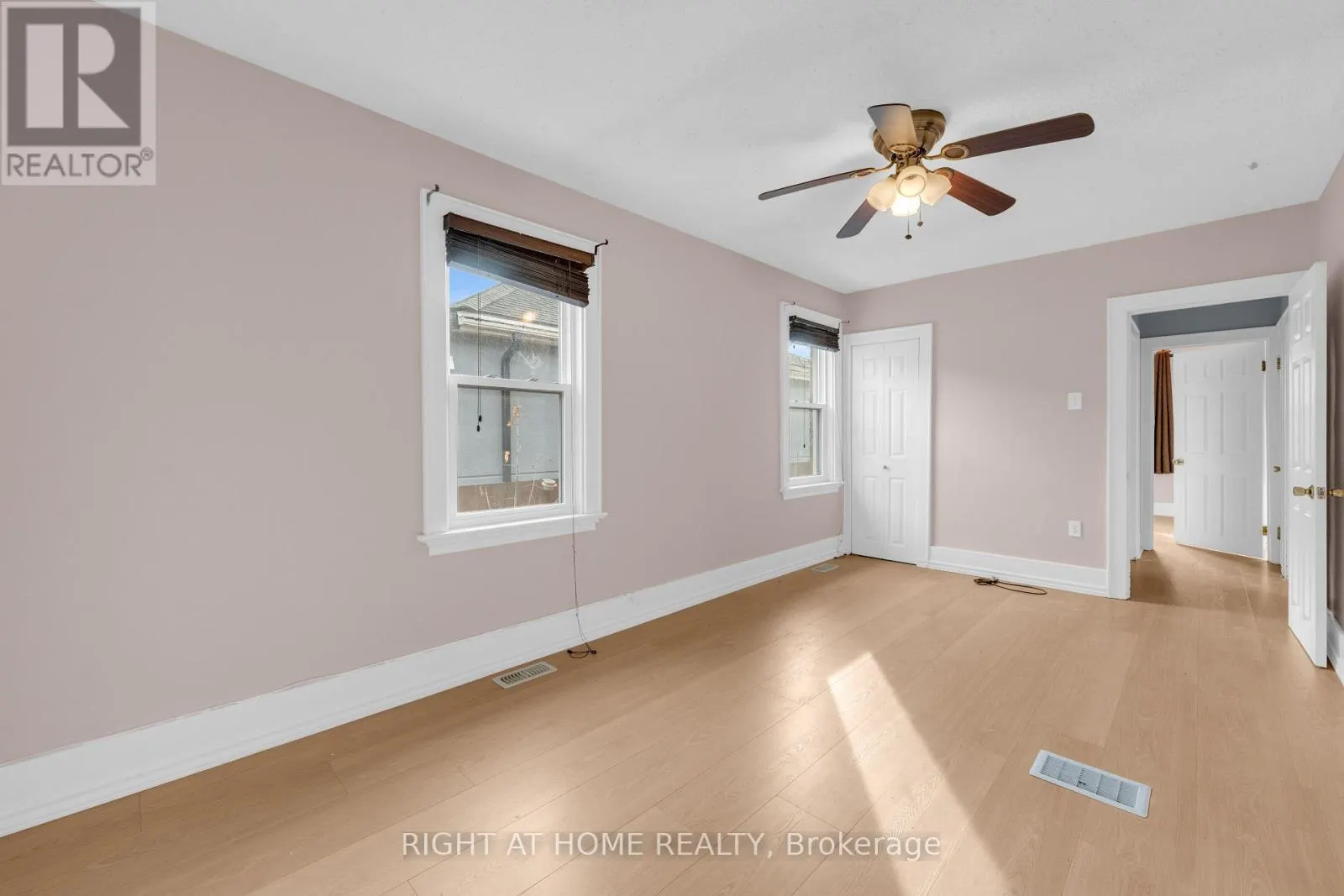 333 RAWDON STREET