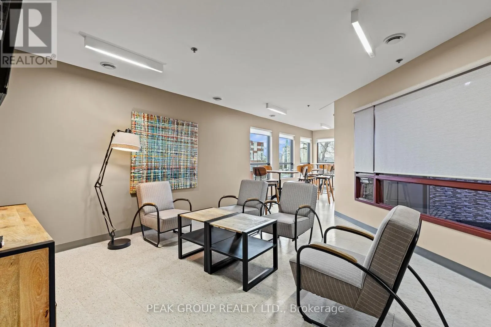 106 - 26 WELLINGTON STREET #106