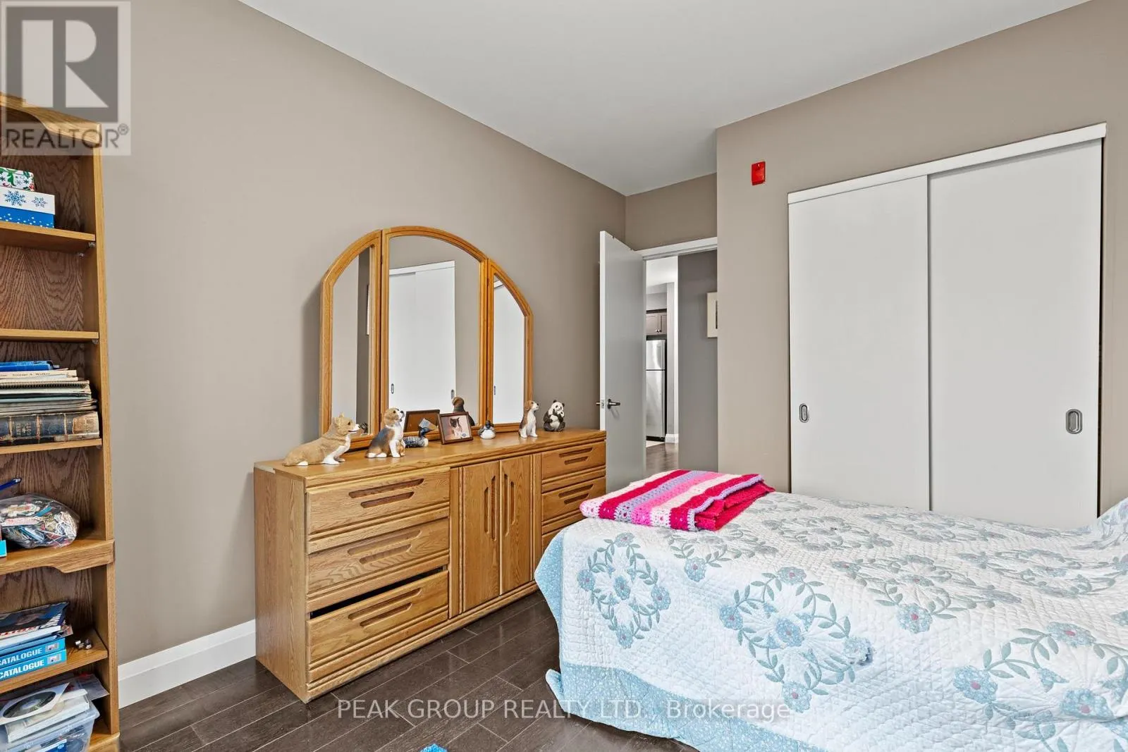 106 - 26 WELLINGTON STREET #106