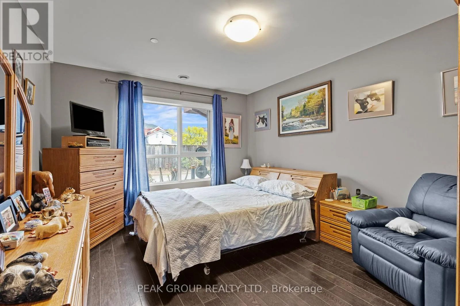 106 - 26 WELLINGTON STREET #106