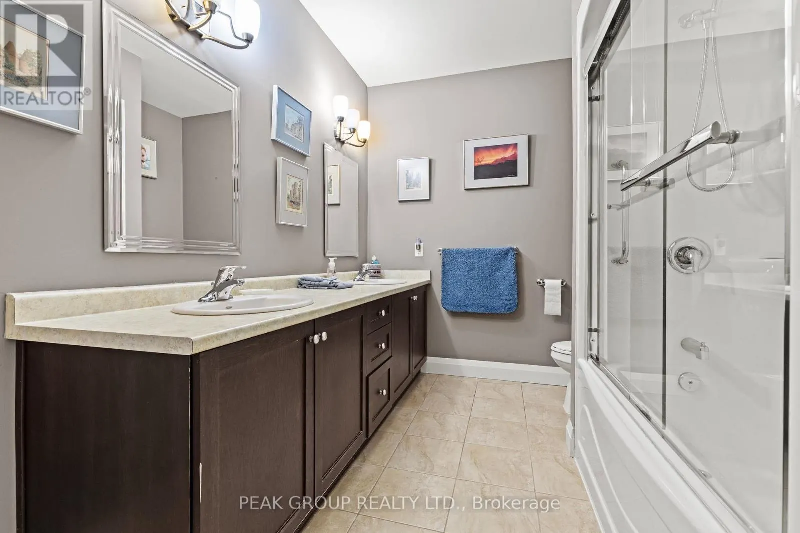 106 - 26 WELLINGTON STREET #106