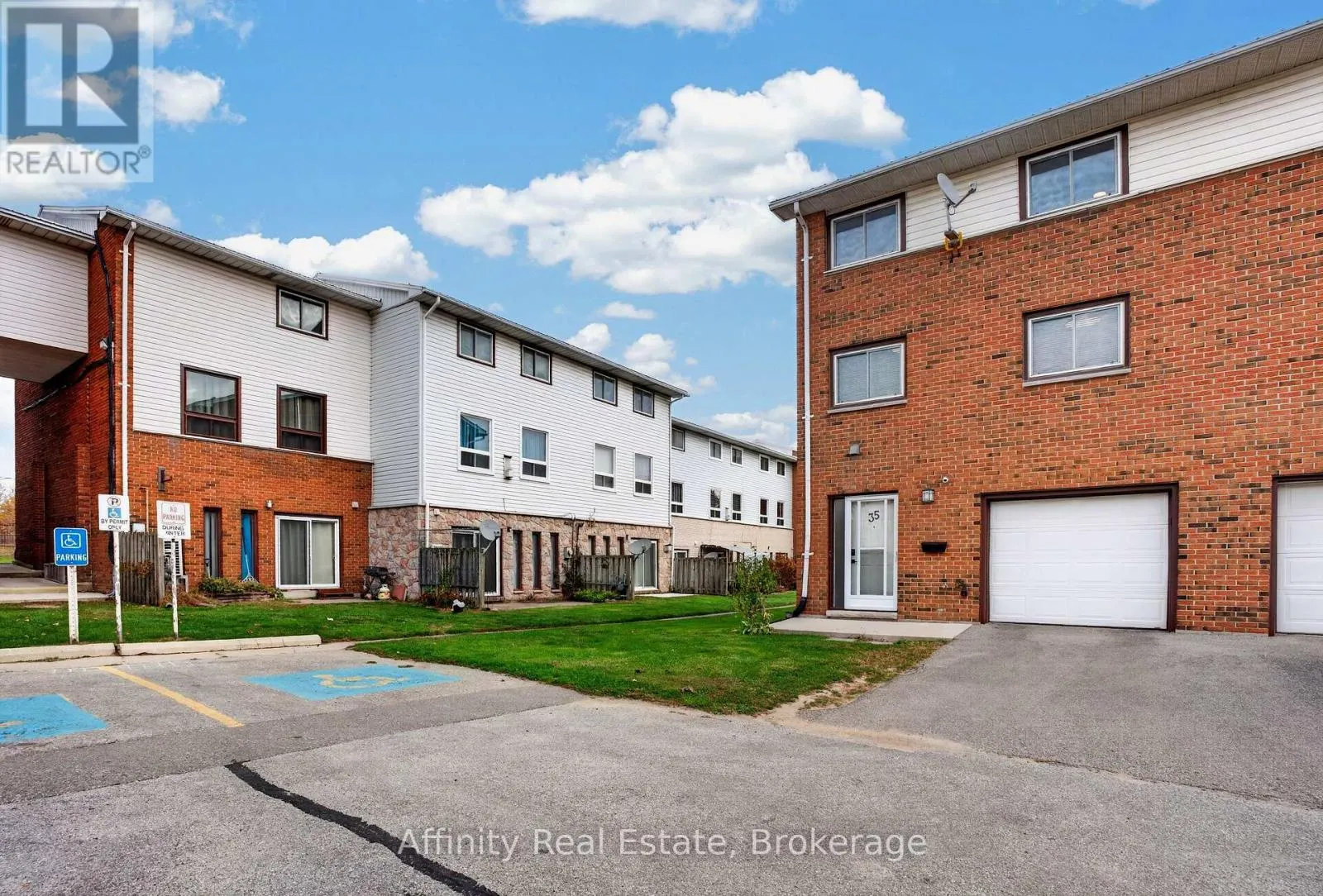 35 - 129 CONCESSION STREET E