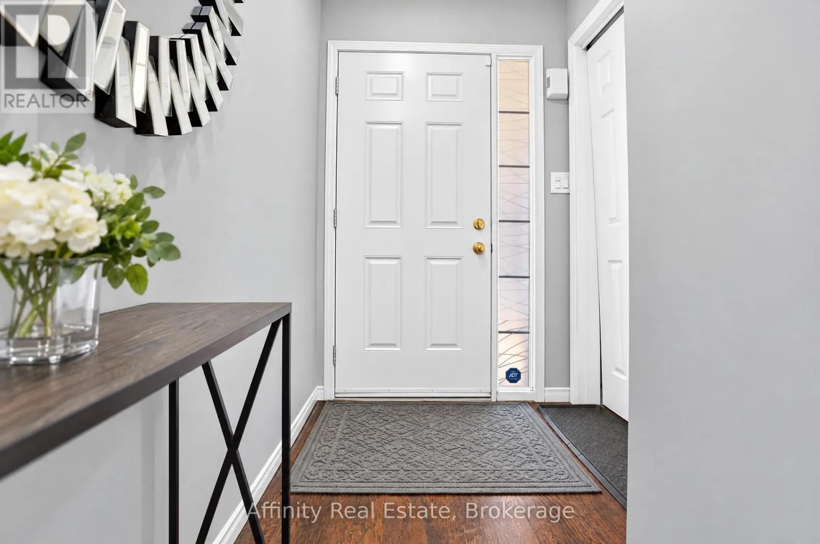 20 - 120 DUDHOPE AVENUE