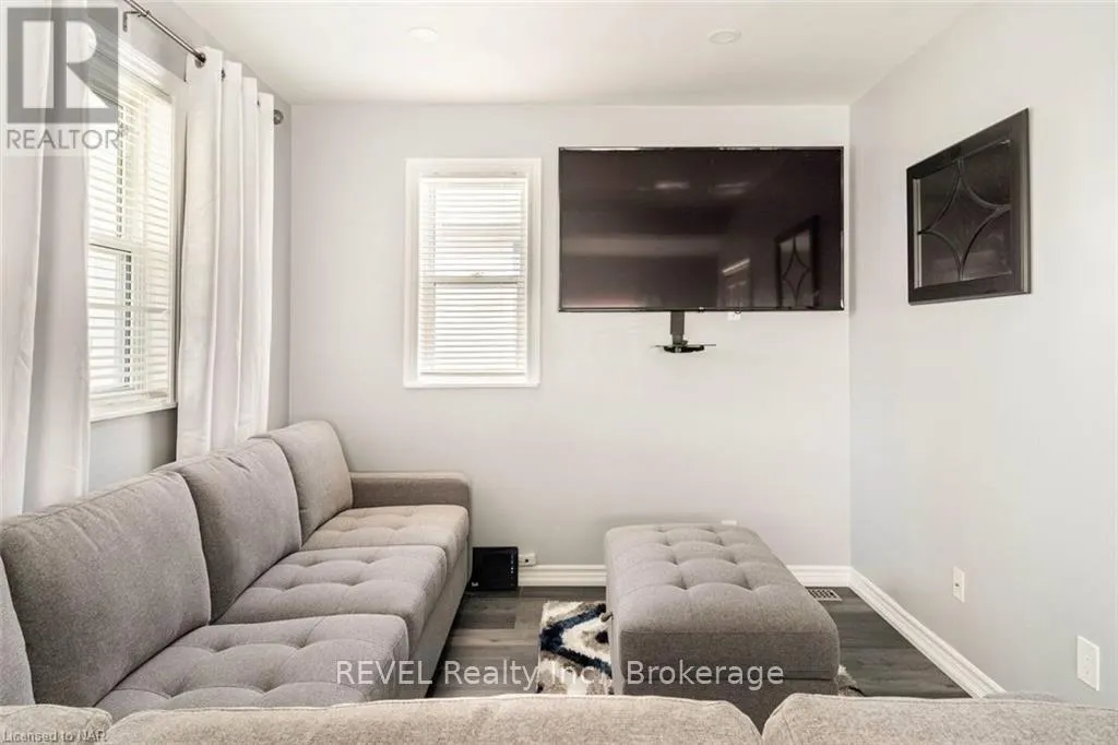 UPPER - 6413 FREDERICA STREET #upper