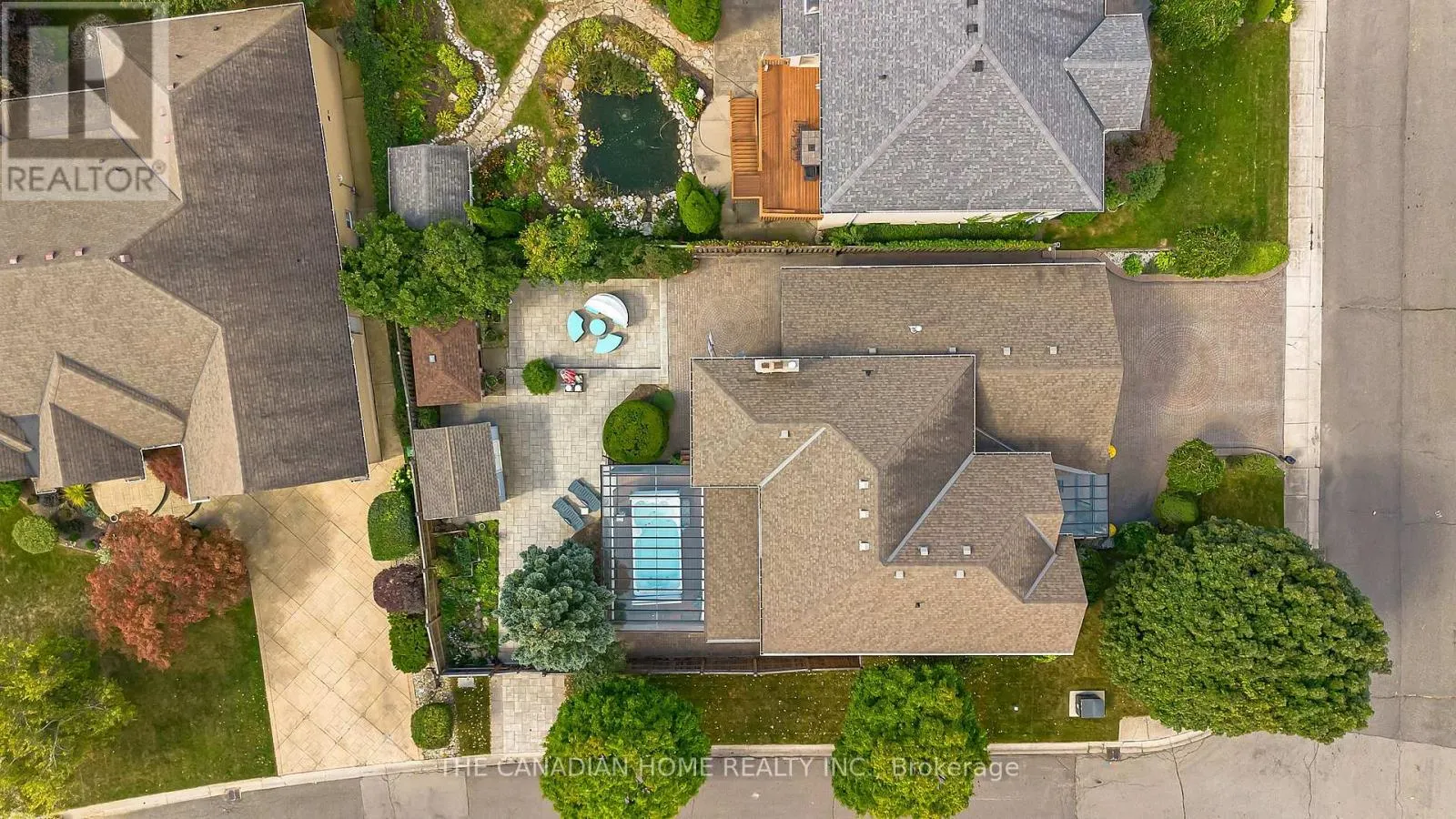 19 SUSAN DRIVE