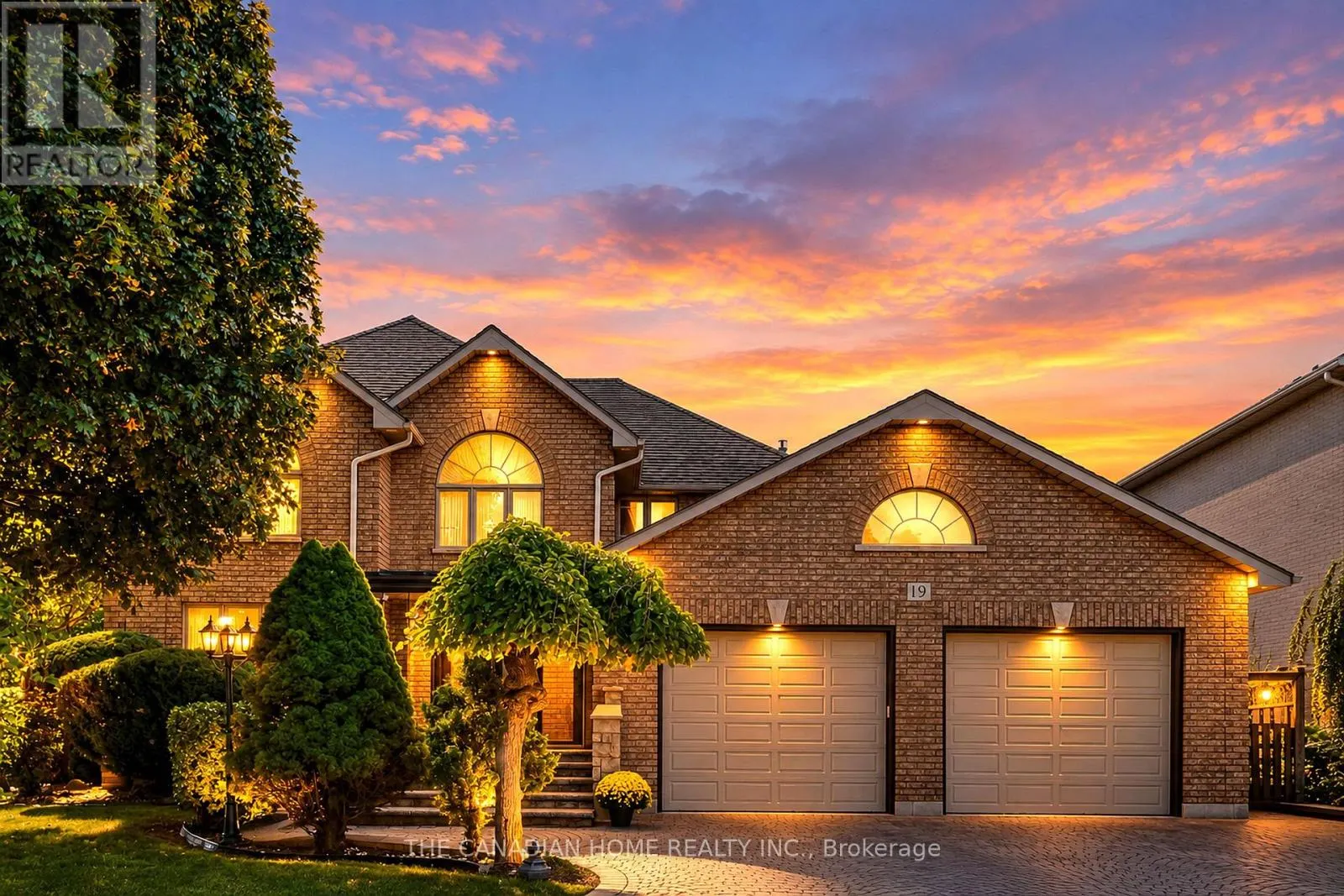 19 SUSAN DRIVE