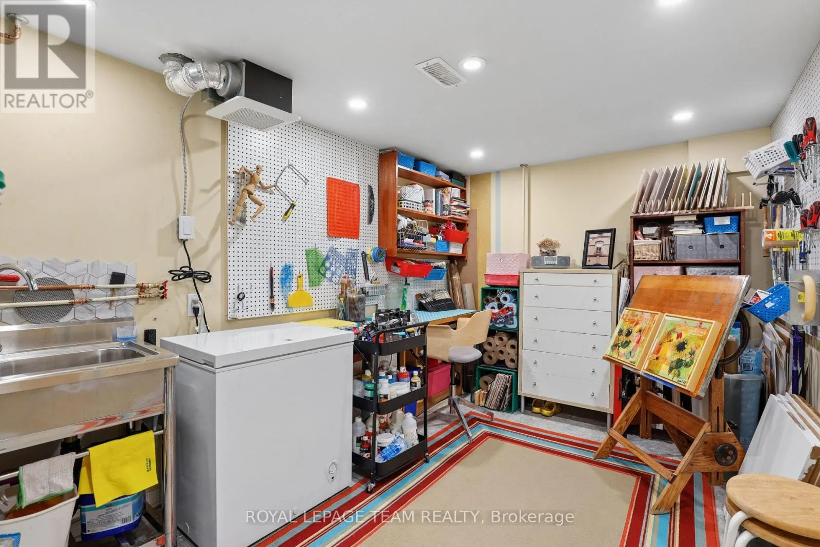 11 CRAFTSMAN PRIVATE