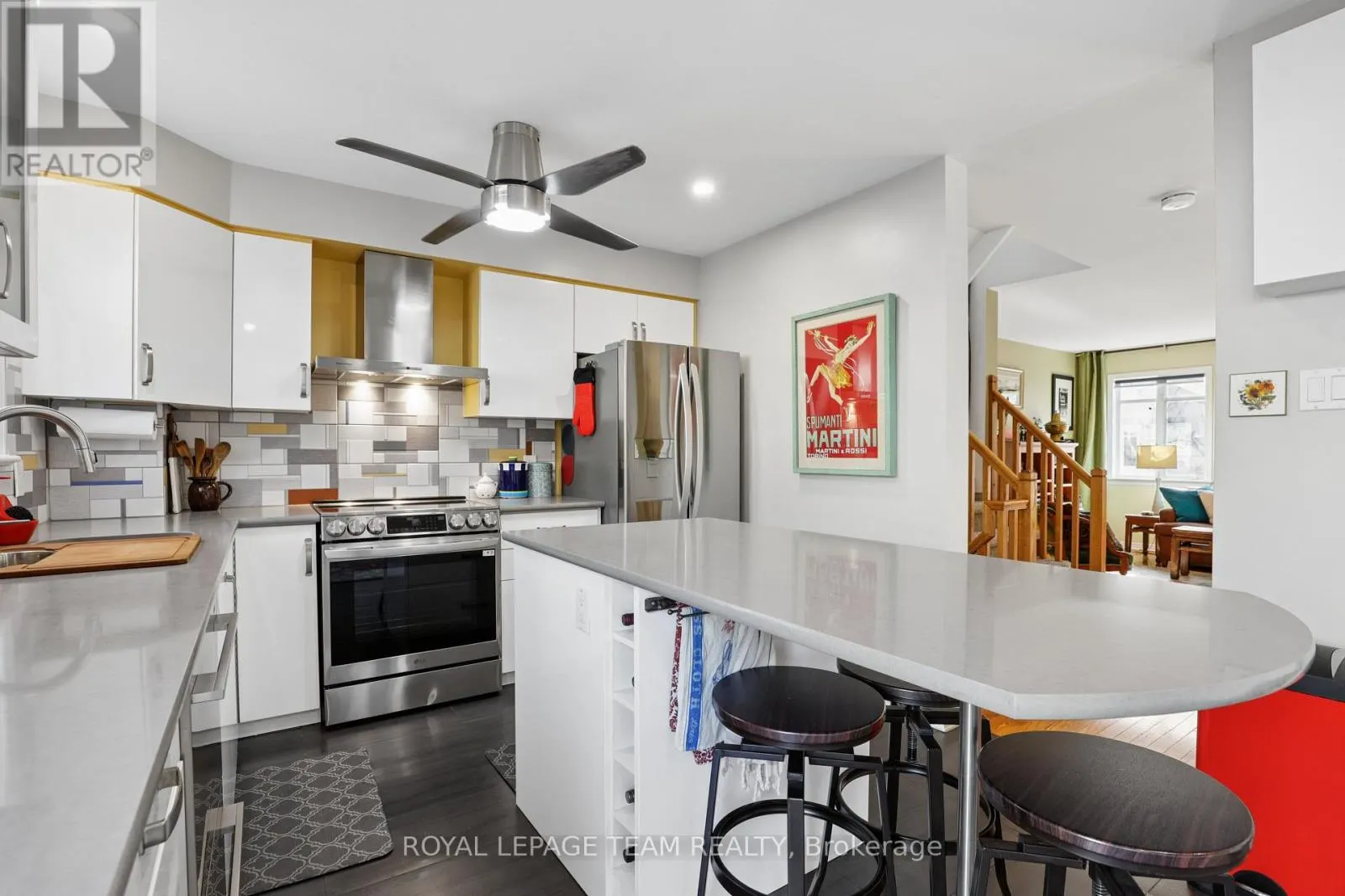 11 CRAFTSMAN PRIVATE
