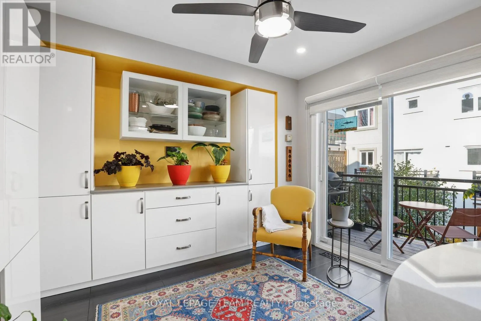 11 CRAFTSMAN PRIVATE