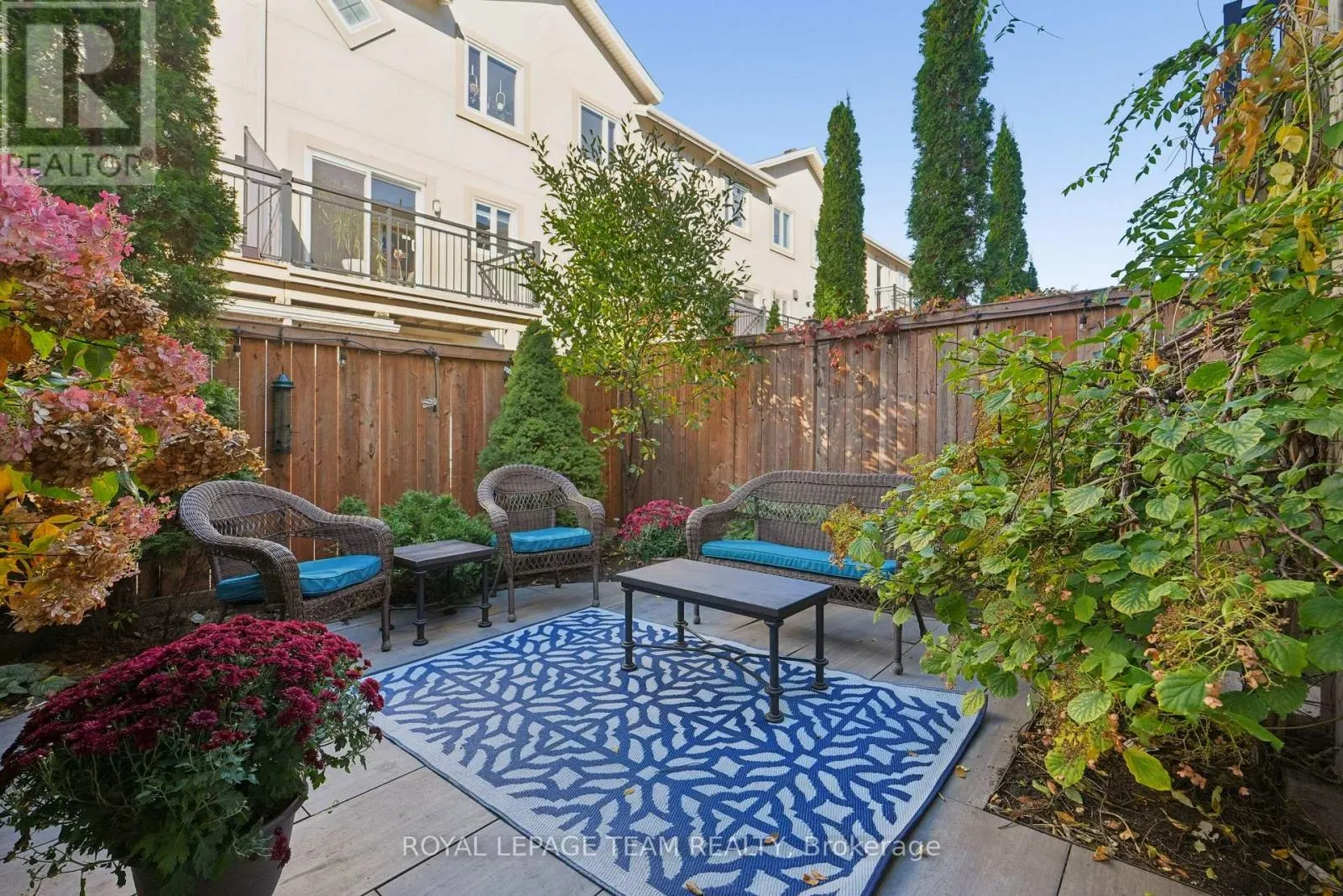 11 CRAFTSMAN PRIVATE