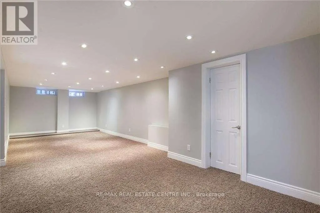 LOWER - 119 ALISON AVENUE