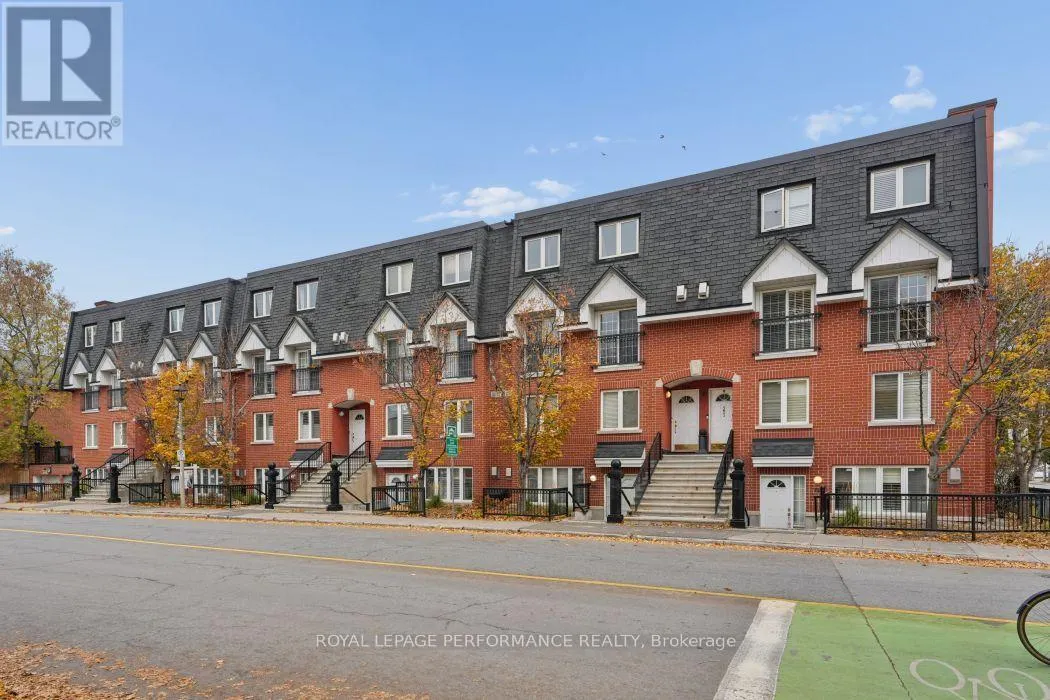 L - 313 ST PATRICK STREET