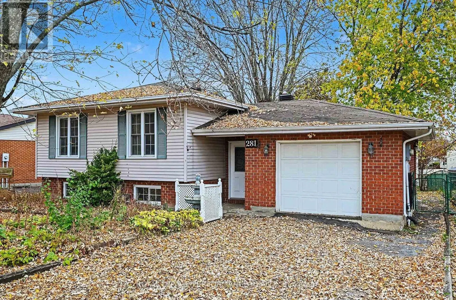 281 MEADOWVALE CRESCENT