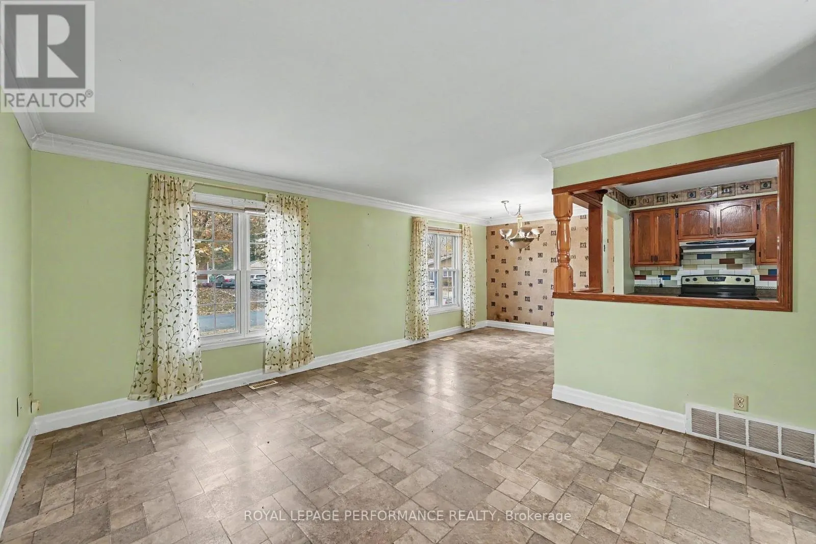 281 MEADOWVALE CRESCENT
