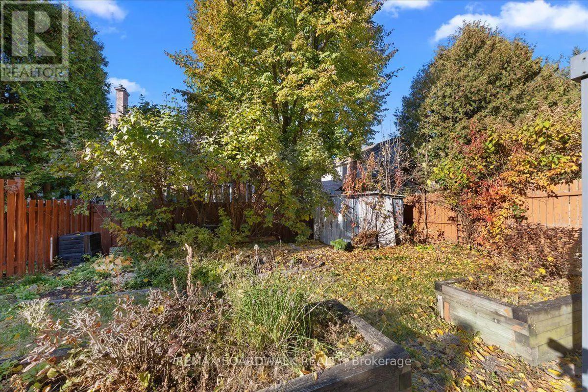 1025 ARROWHEAD PLACE
