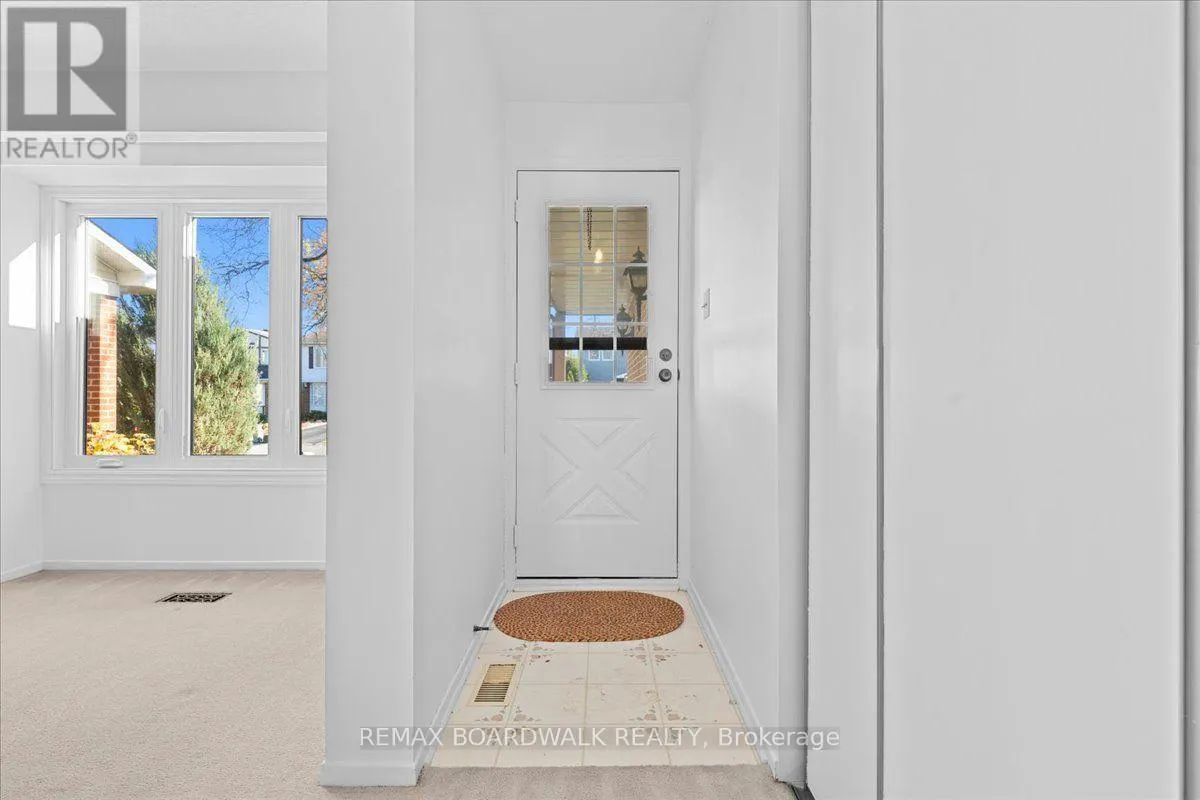 1025 ARROWHEAD PLACE