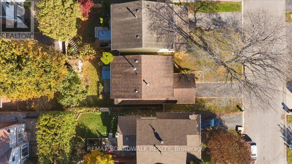 1025 ARROWHEAD PLACE
