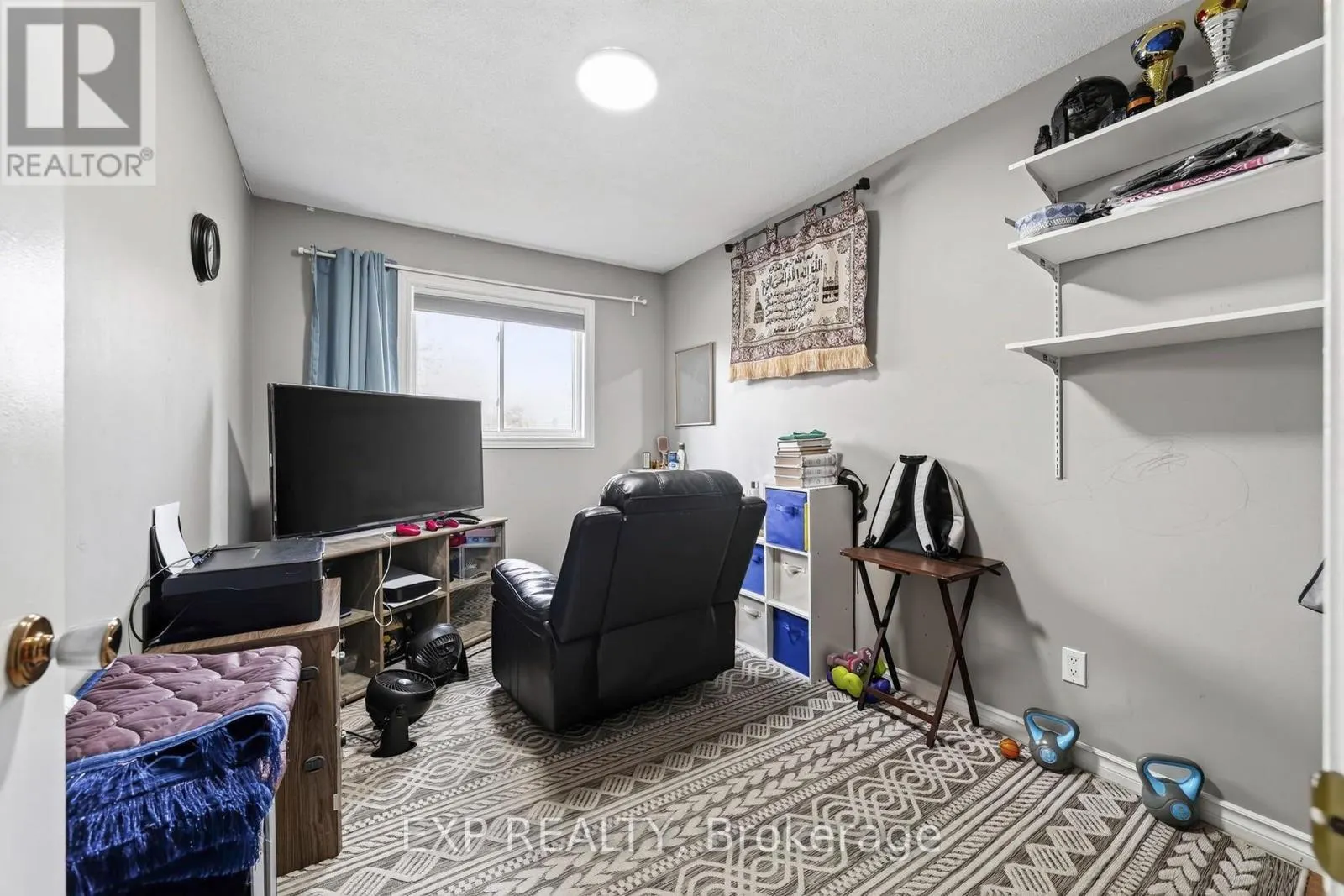 327 ANGELA CRESCENT