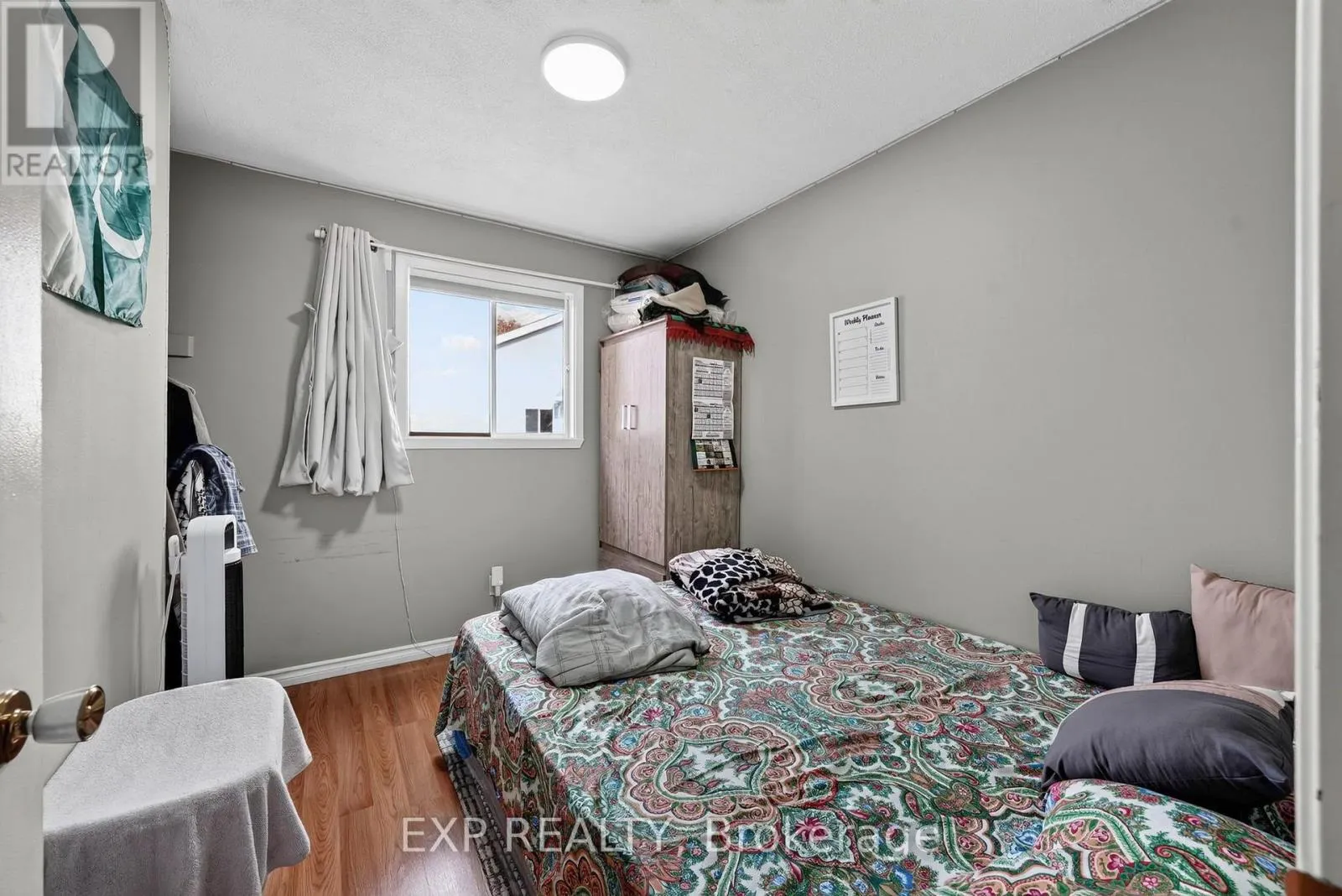 327 ANGELA CRESCENT