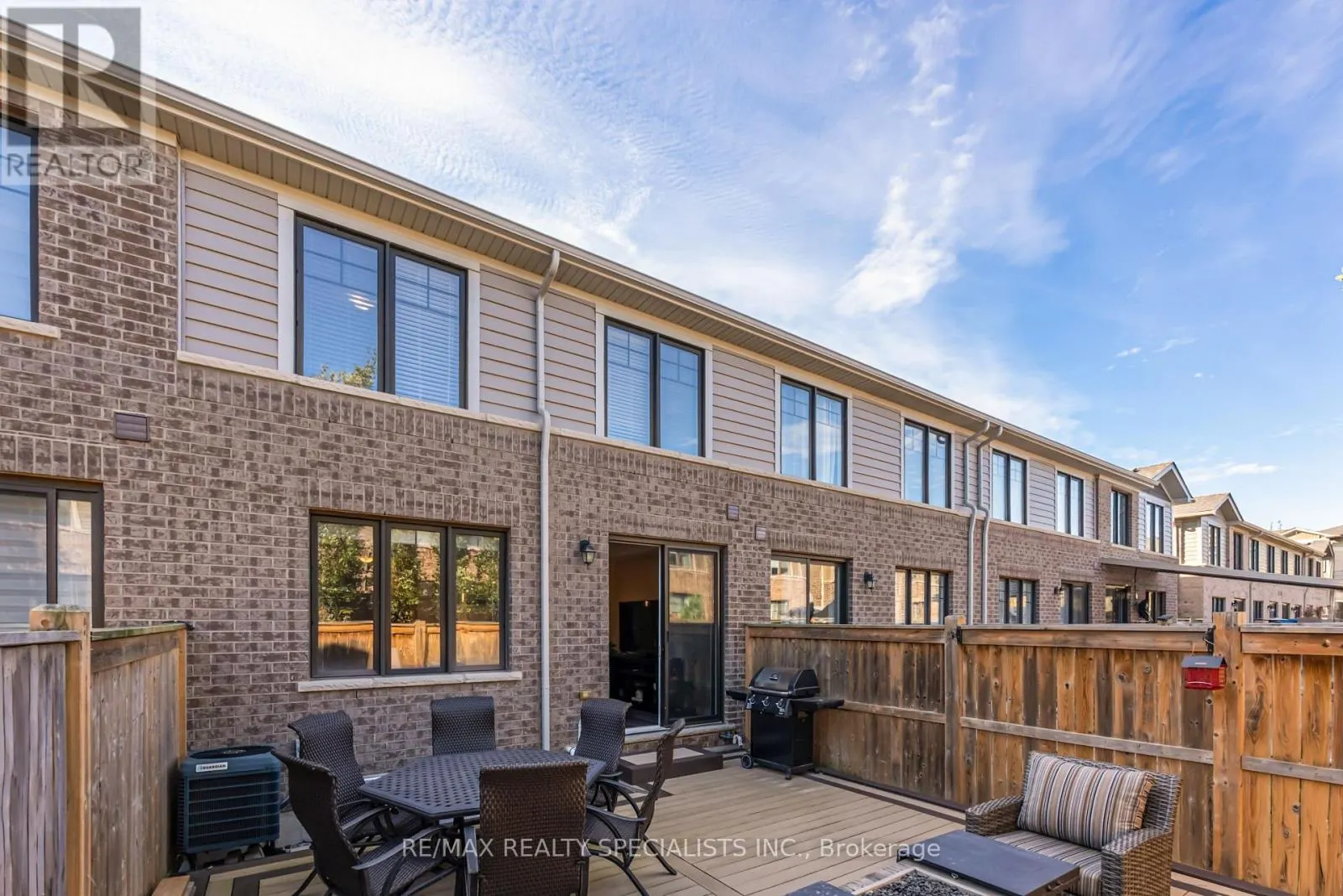 12 WALTERS LANE