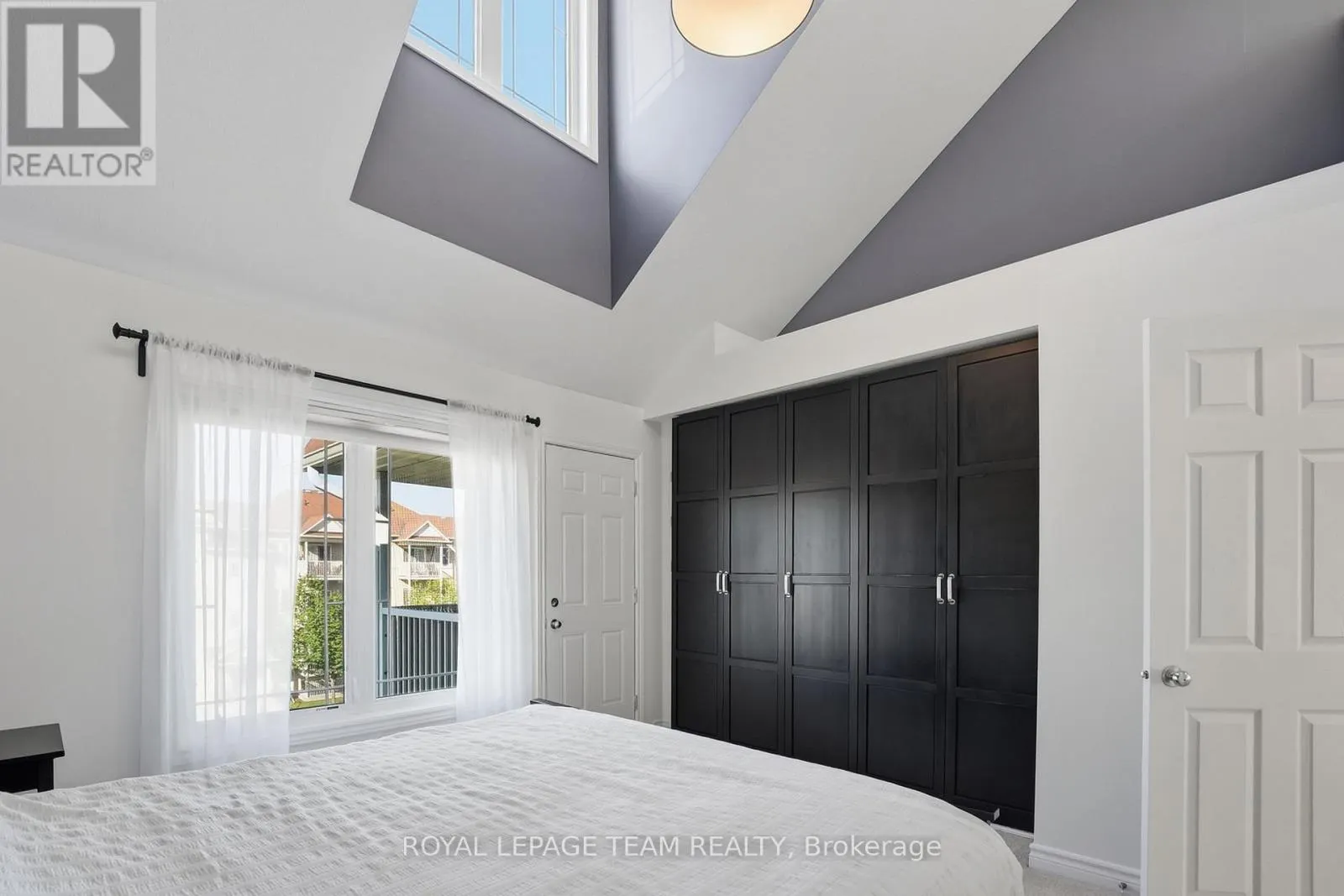 128 PASEO PRIVATE