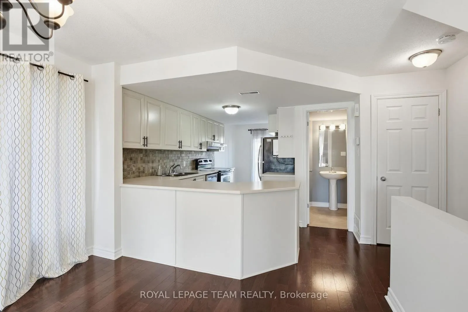 128 PASEO PRIVATE