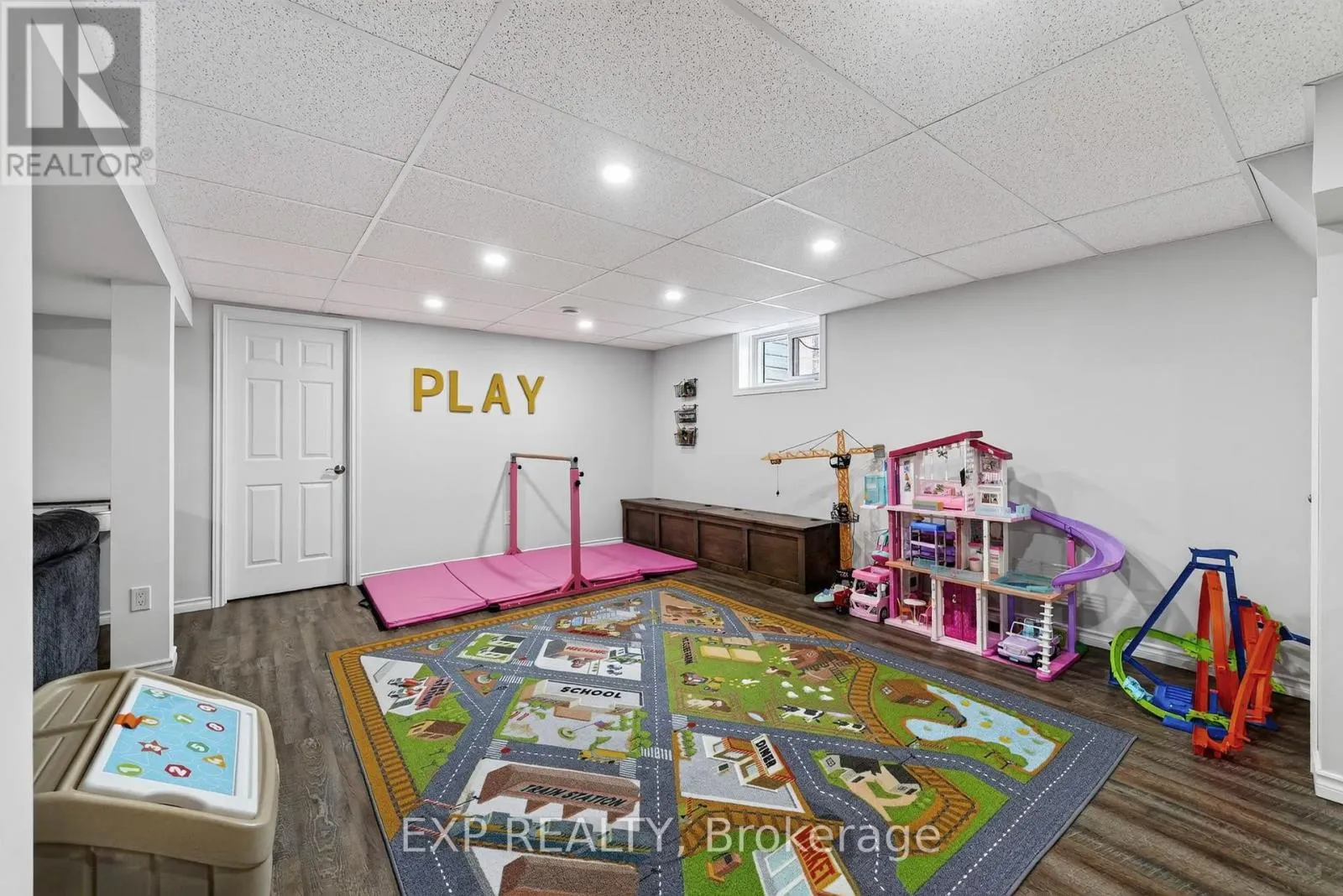 504 ANDERSON DRIVE