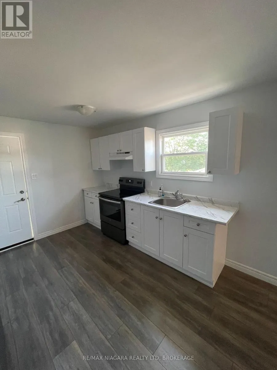 C - 117 LYONS AVENUE #C