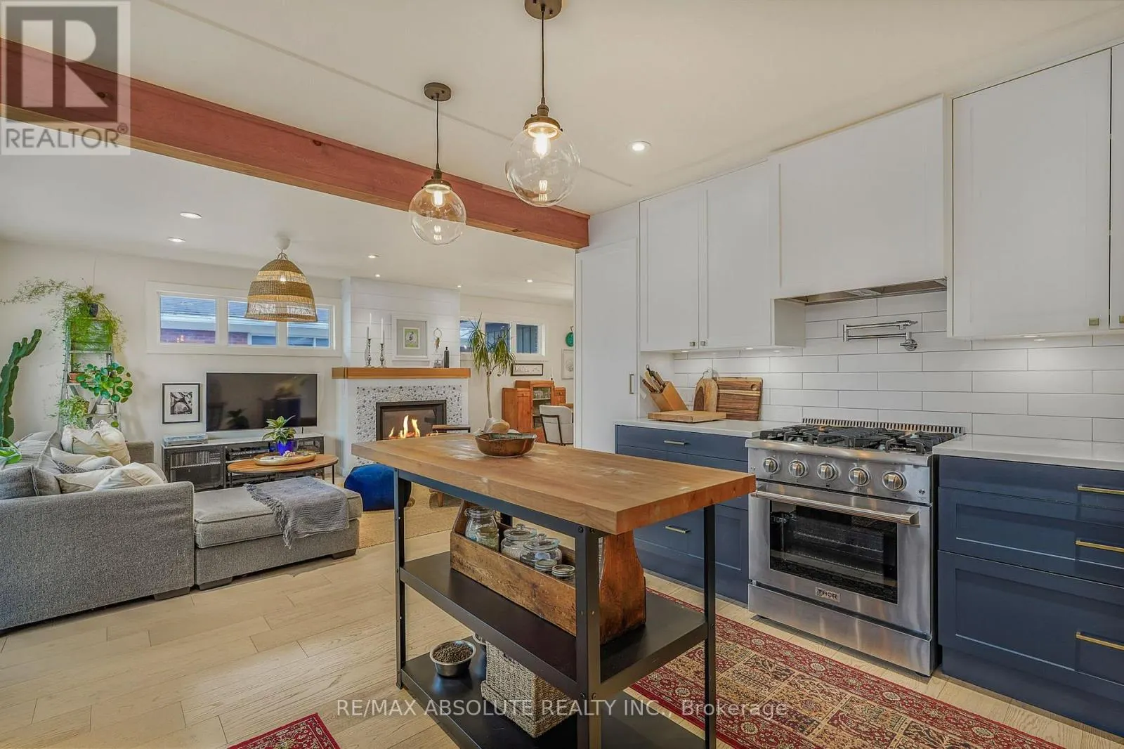 836 QUINLAN ROAD