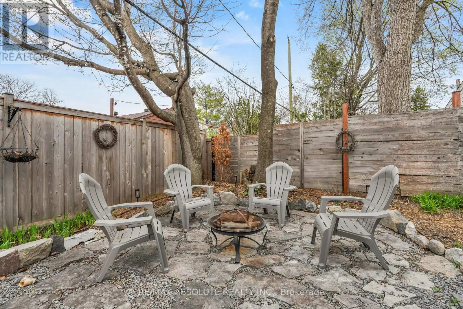 836 QUINLAN ROAD