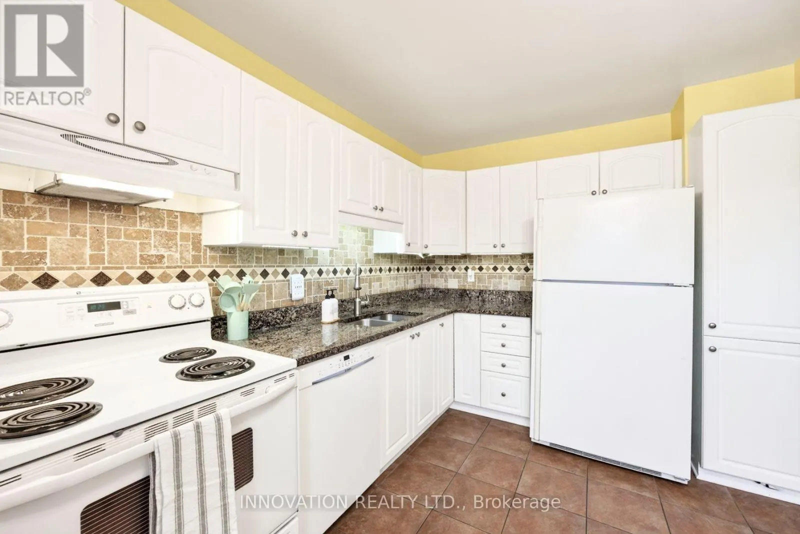 47 - 93 MCCLINTOCK WAY
