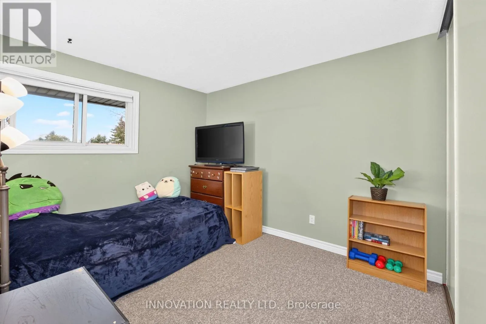 47 - 93 MCCLINTOCK WAY