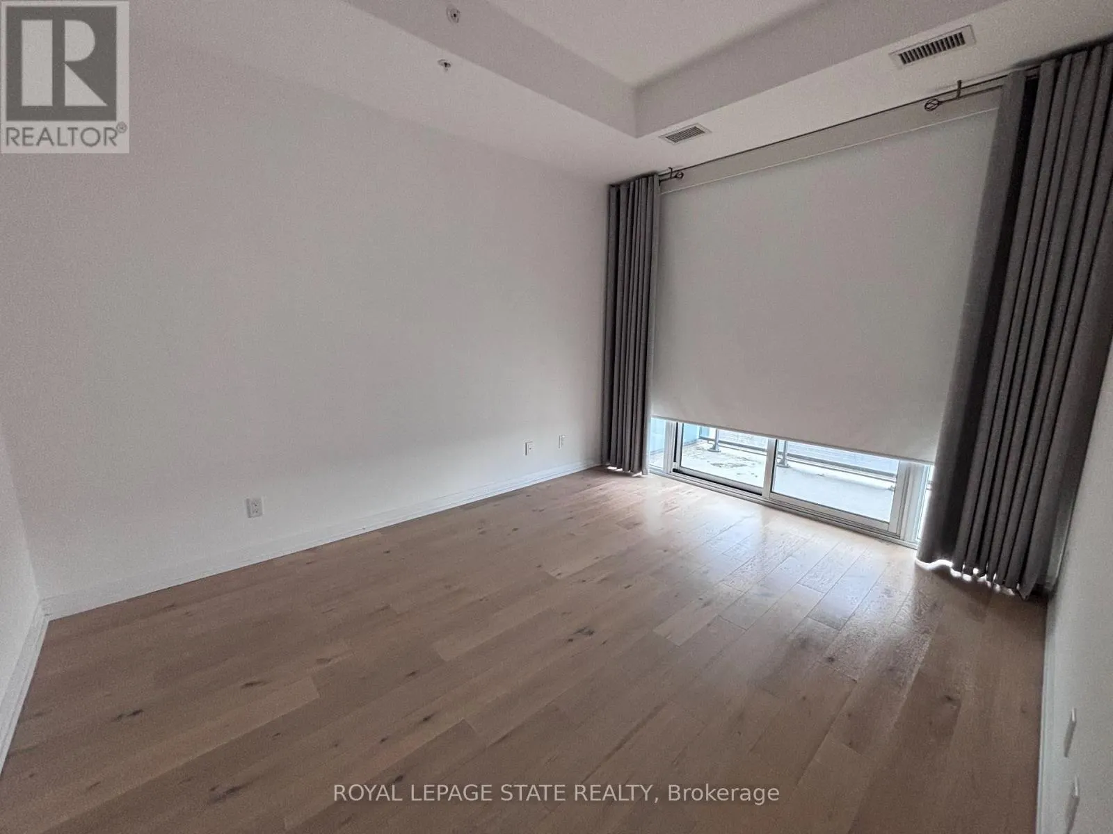803 - 7711 GREEN VISTA GATE