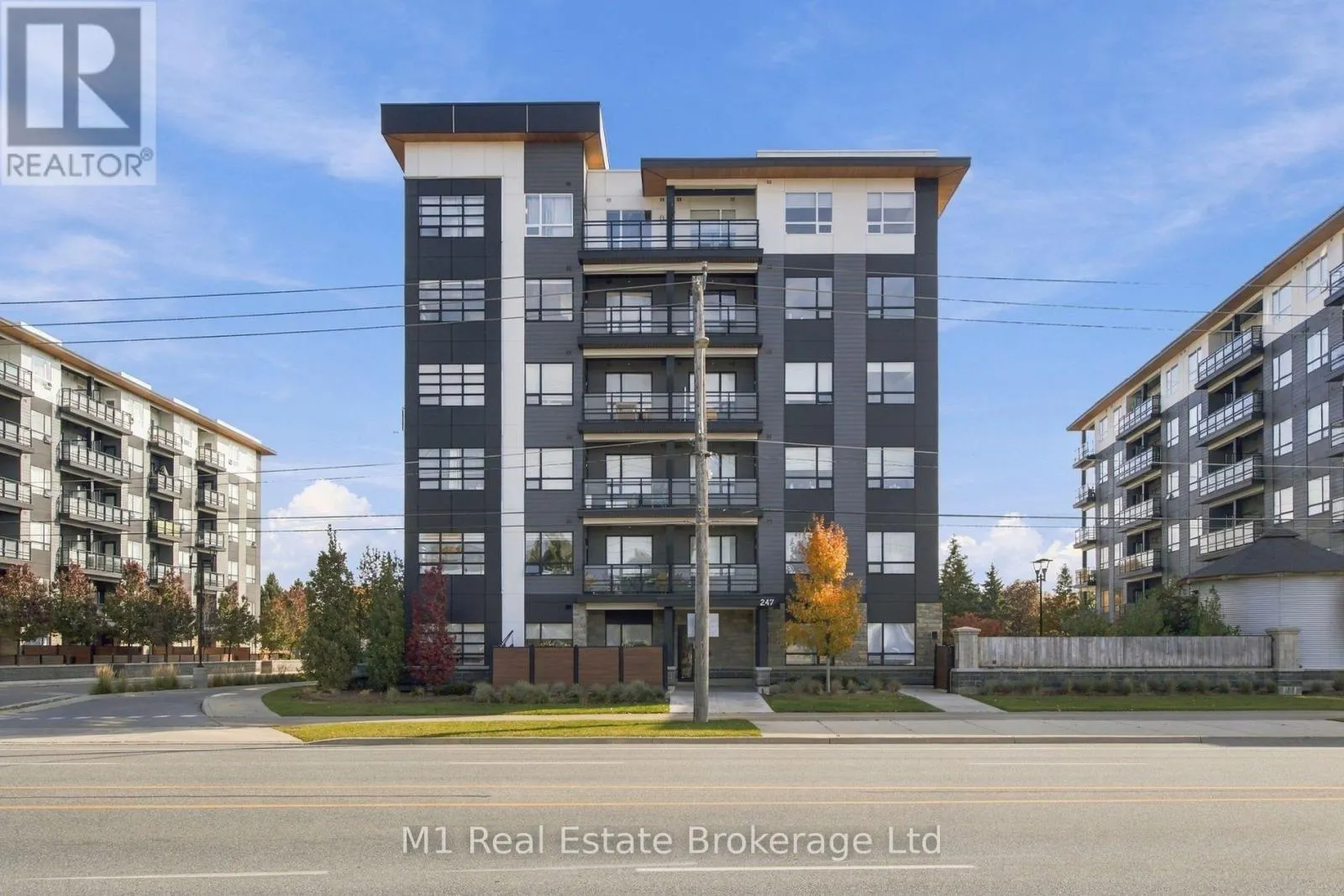 602 - 247 NORTHFIELD DRIVE E #602